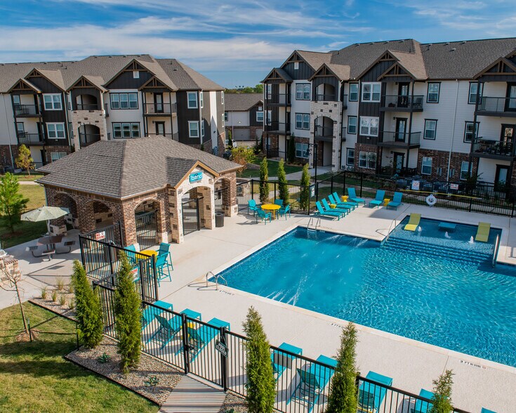 97 North Oak 97 NE 97th St Kansas City MO 64155 Apartment Finder