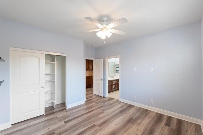 Building Photo - 768 Normandy Rd