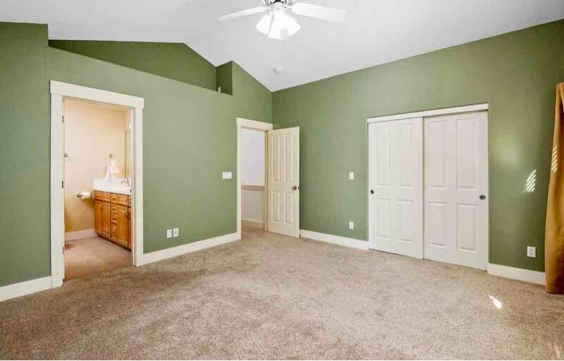 Building Photo - 15235 SW Jasper Ln