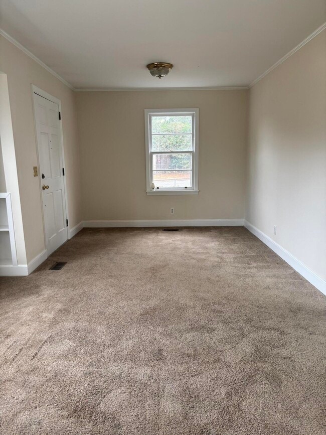 Building Photo - 232 Pinckney St