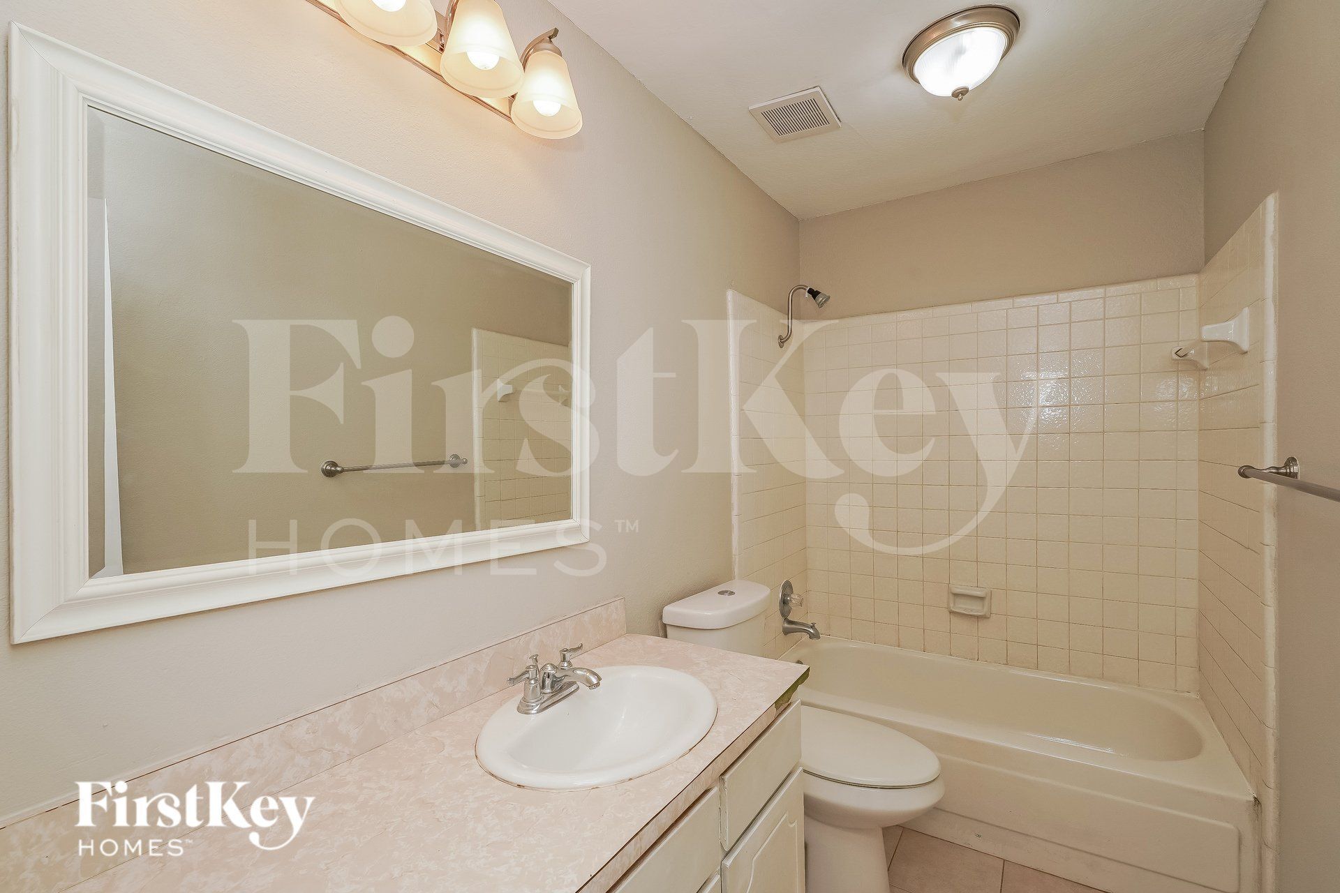 Building Photo - 6104 Skylark Ln