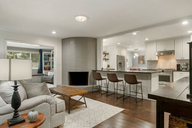 Building Photo - Gorgeous Mid-Century Home Newly Renovated From Top To Bottom - Inside And Outside - With Newer Wi...