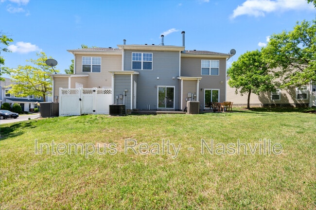 Building Photo - 3271 Harpeth Springs Dr