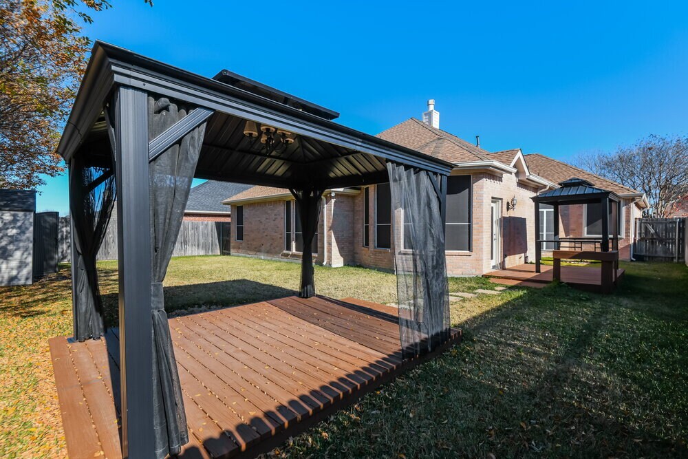 Building Photo - 6920 Field Lark Dr