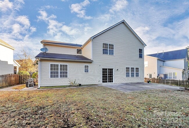 Building Photo - 15917 Prescott Hill Ave