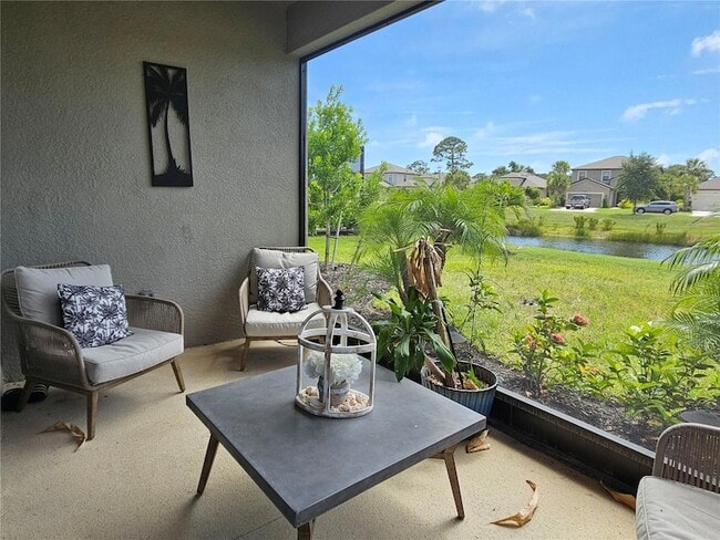 Building Photo - 15285 Shady Palms Ln