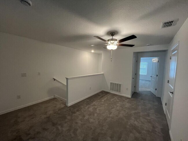 Building Photo - 14552 Easy Goer St