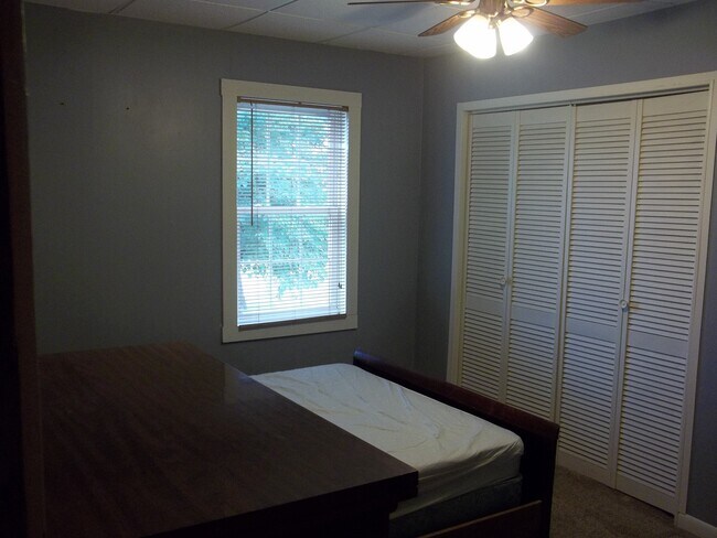 Bed 2 - 11109 72nd Rd SE