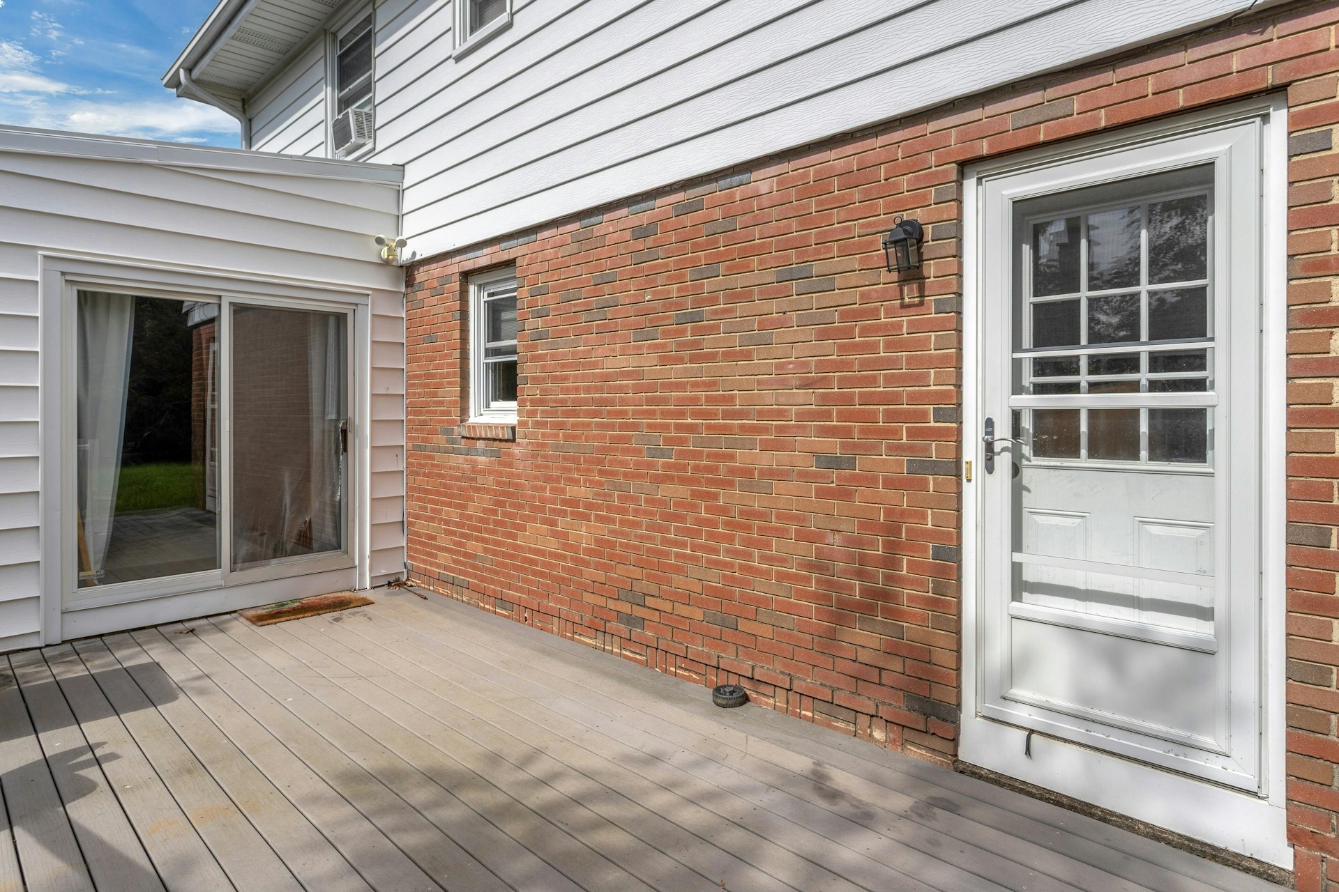 Building Photo - 115 Beauvue Ter