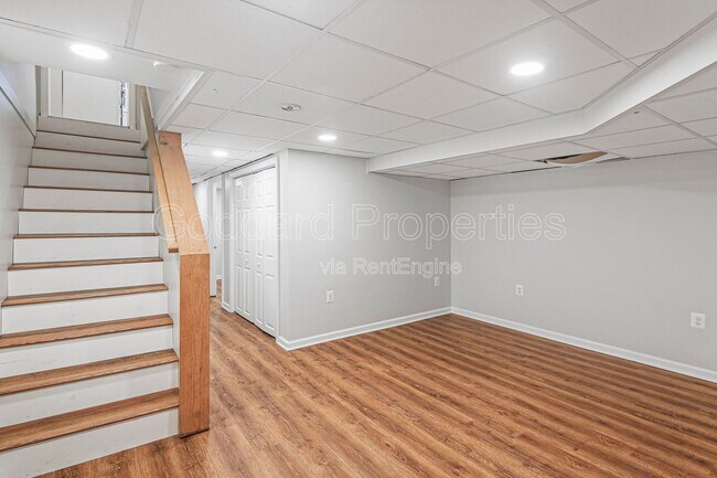 Building Photo - 47 S Hawthorne Rd