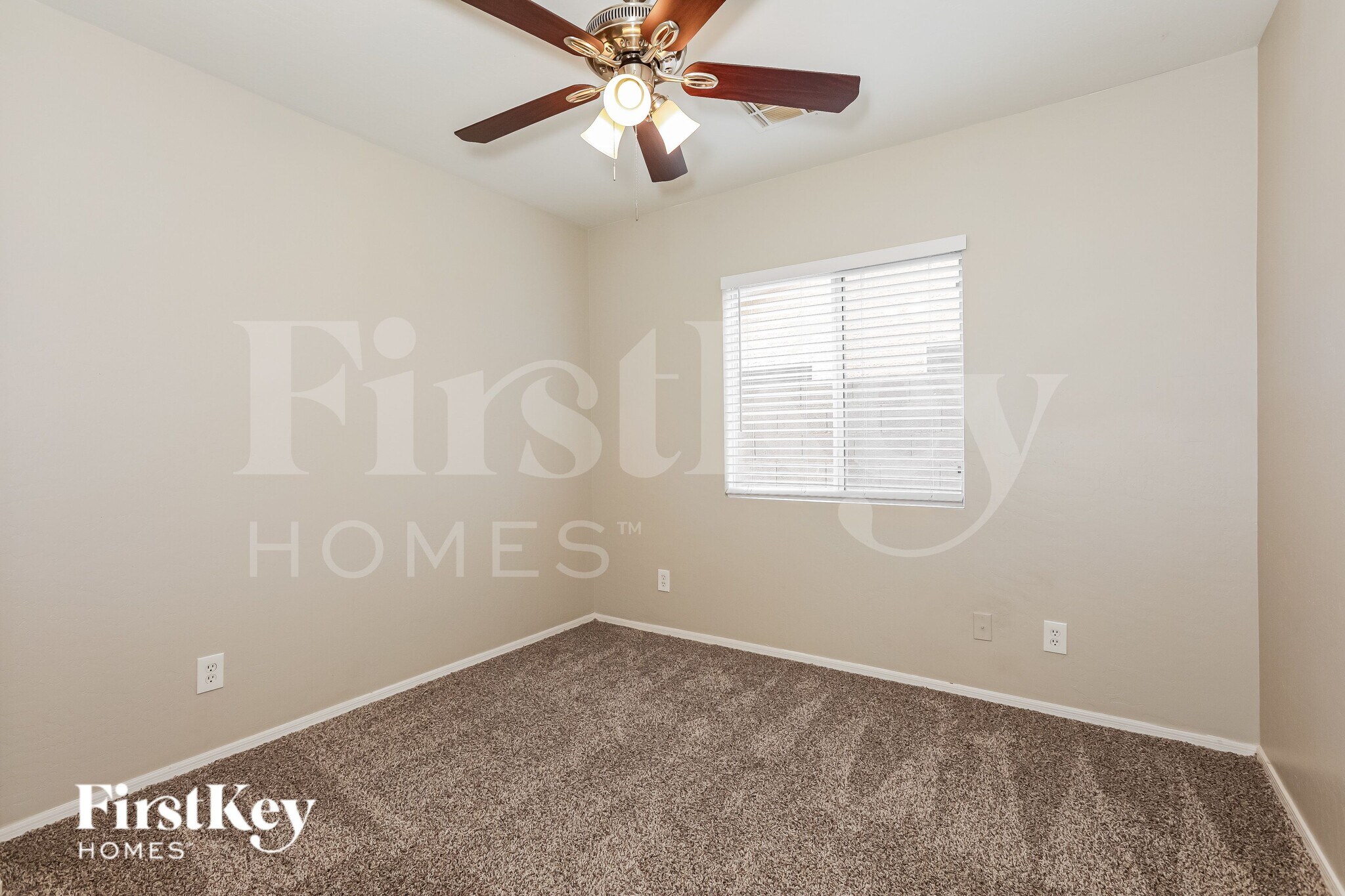 Building Photo - 3645 E Shapinsay Dr