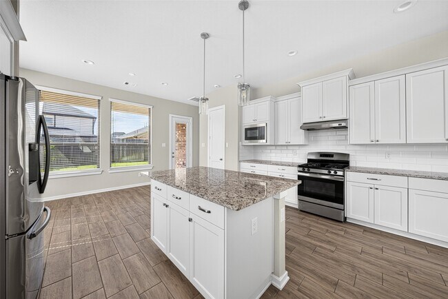 Building Photo - 29627 Mahogany View Ln