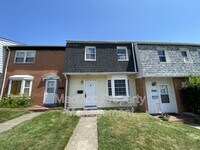 Building Photo - 14674 Pinon Ct
