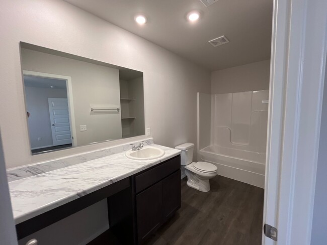 Building Photo - *Pre-Leasing* Three Bedroom | Two Bath Hom...