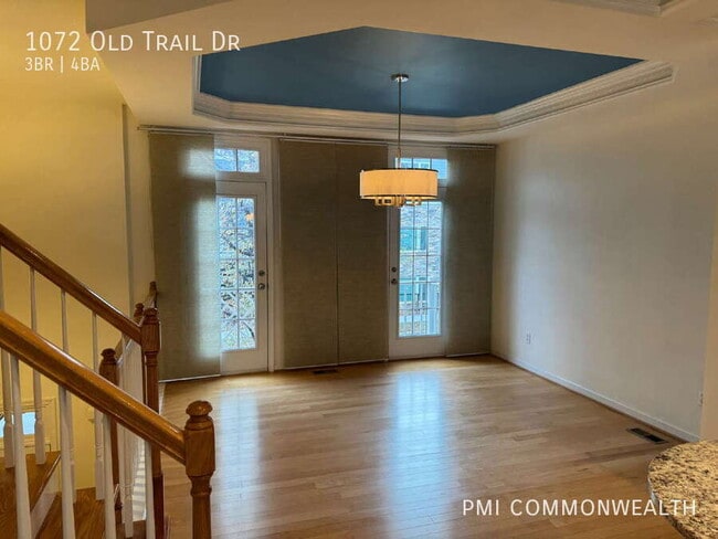 Building Photo - 1072 Old Trail Dr