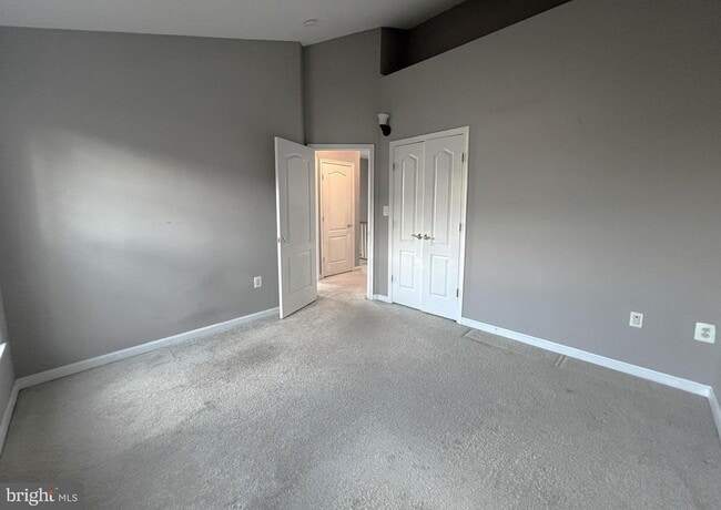 Building Photo - 13611 Acorn Hunt Pl