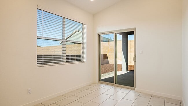 Building Photo - New Construction in Santa Fe!!!!