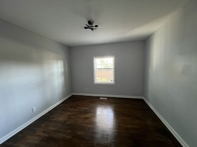 Building Photo - RENTAL HOME 1BD/1BTH