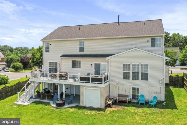 Building Photo - 319 Morlyn Dr