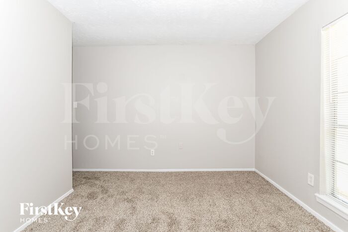 Building Photo - 22519 Rockgate Dr