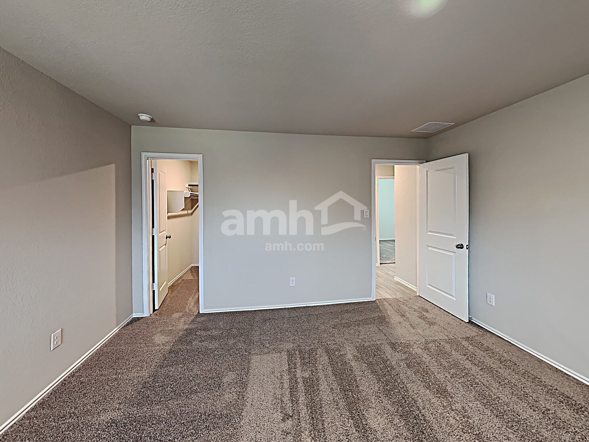 Building Photo - 10507 Varmus Dr