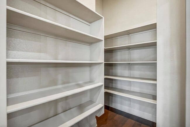 Building Photo - 18012 Stefano Dr