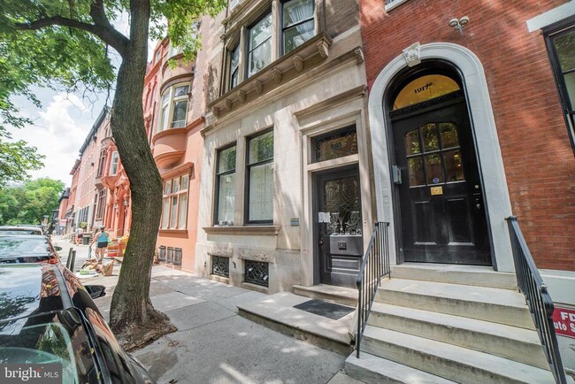 Primary Photo - 1919 Spruce St