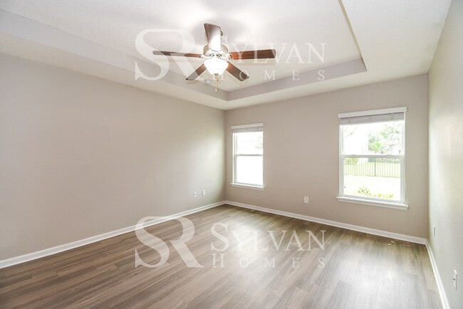 Building Photo - Carve Out a Great Life Here!