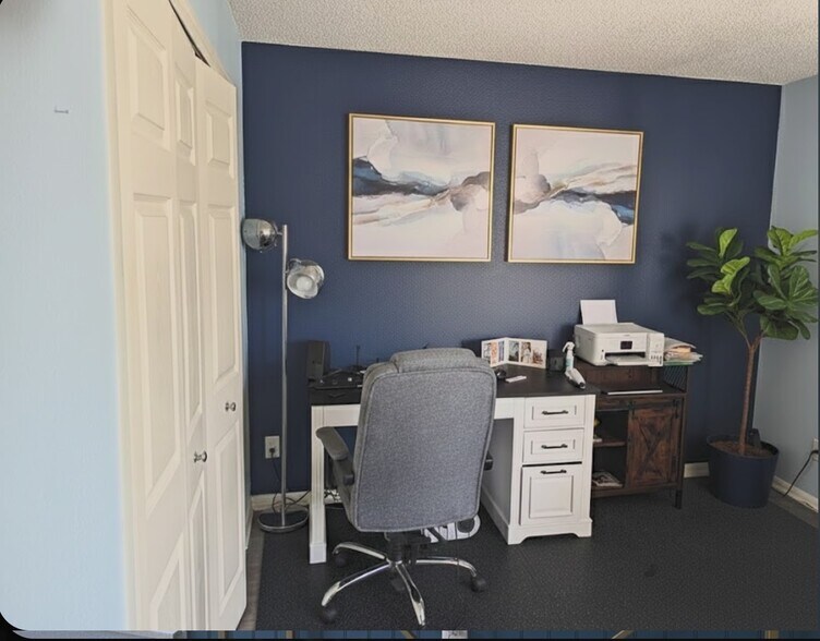 Building Photo - 1516 Gulfview Dr