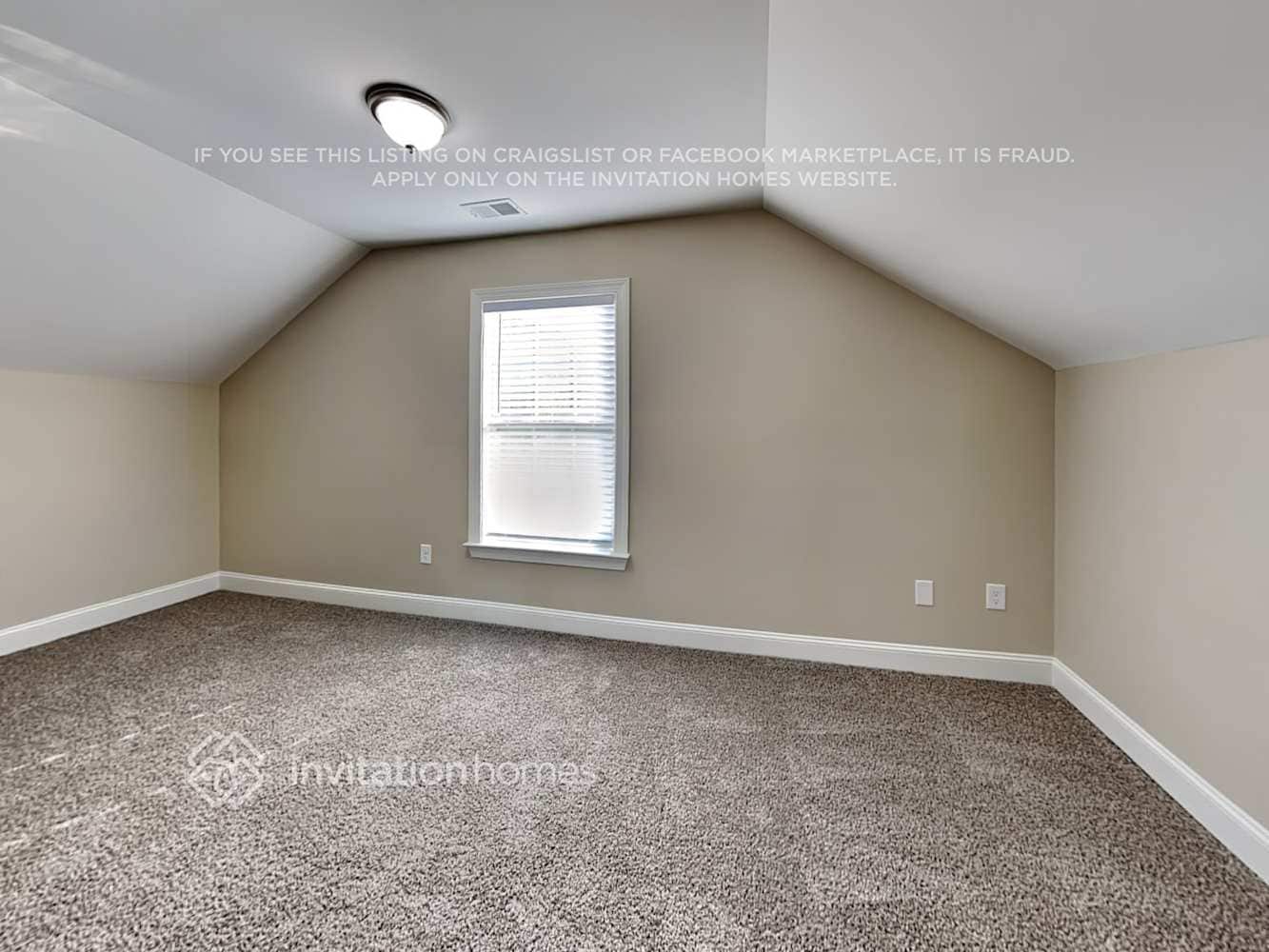 Building Photo - 5428 Emerald Spring Dr