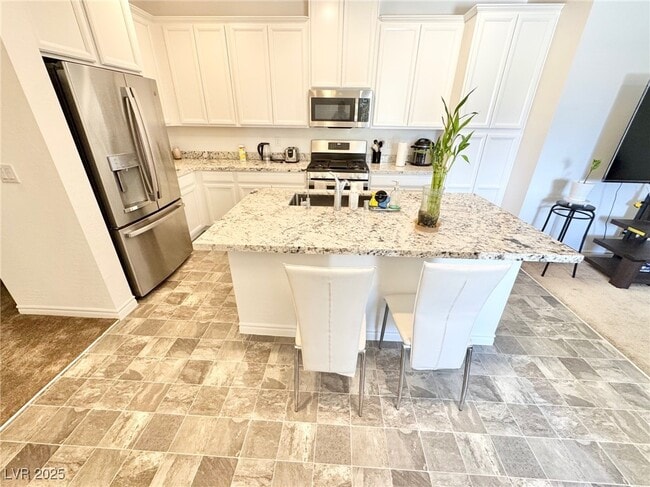 Building Photo - 20 Barbara Ln