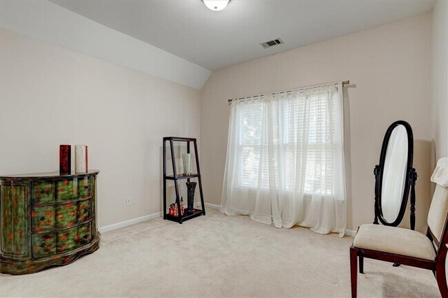 Building Photo - 5962 Spalding Park Pl
