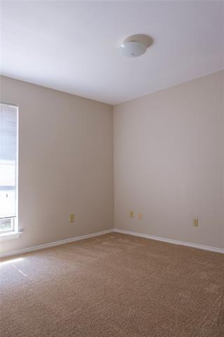 Building Photo - 4020 San Mateo Dr