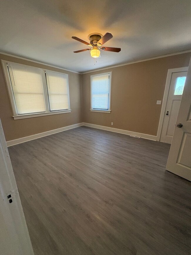 Building Photo - 3 Bedroom 2 Bath Home Near Augusta Road !!! Freshly Renovated