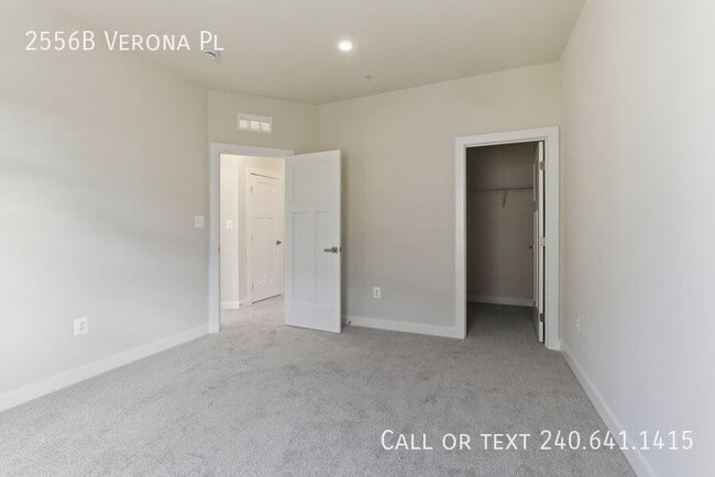 Building Photo - 2556B Verona Pl