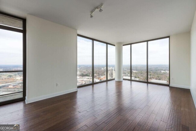 Building Photo - 270 17th St NW