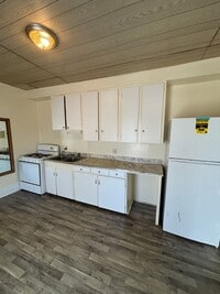 Building Photo - 227 Independence Ave