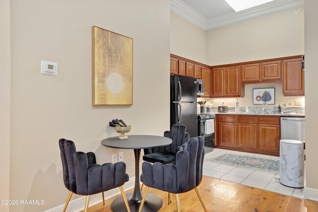 Building Photo - 500 Jefferson St