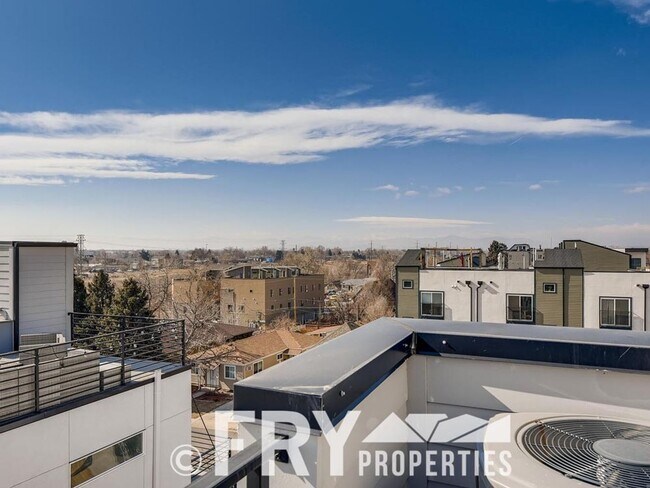 Building Photo - New Condo in South Sloan's Lake