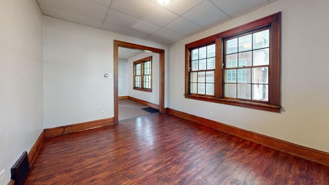 Building Photo - Akron 3 Bedroom Single Family Home