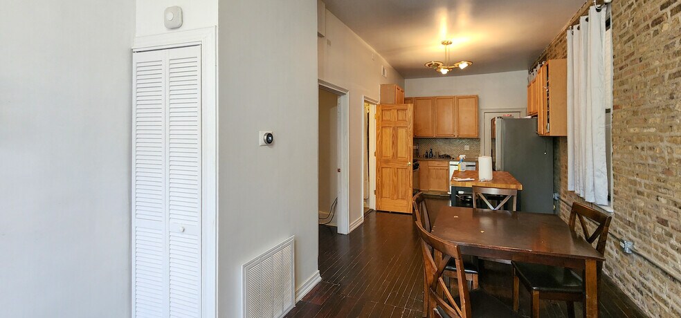 Building Photo - 1224 N Cleaver St