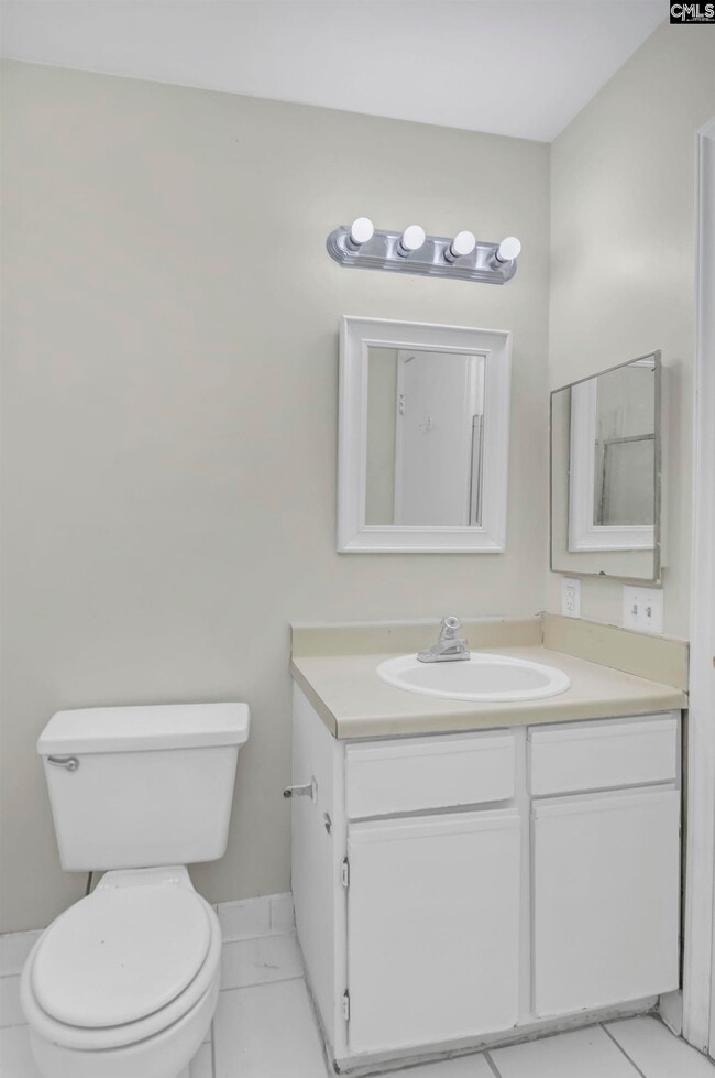 Building Photo - 600 Hulon Cir