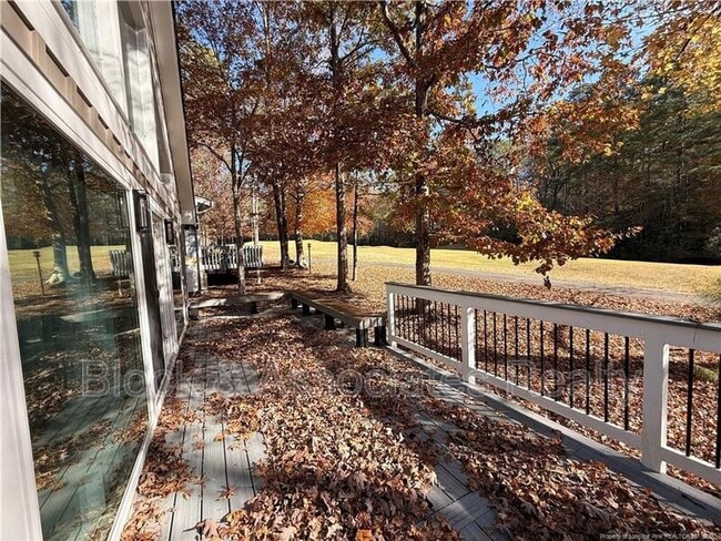 Building Photo - 1610 N Stonegate Dr