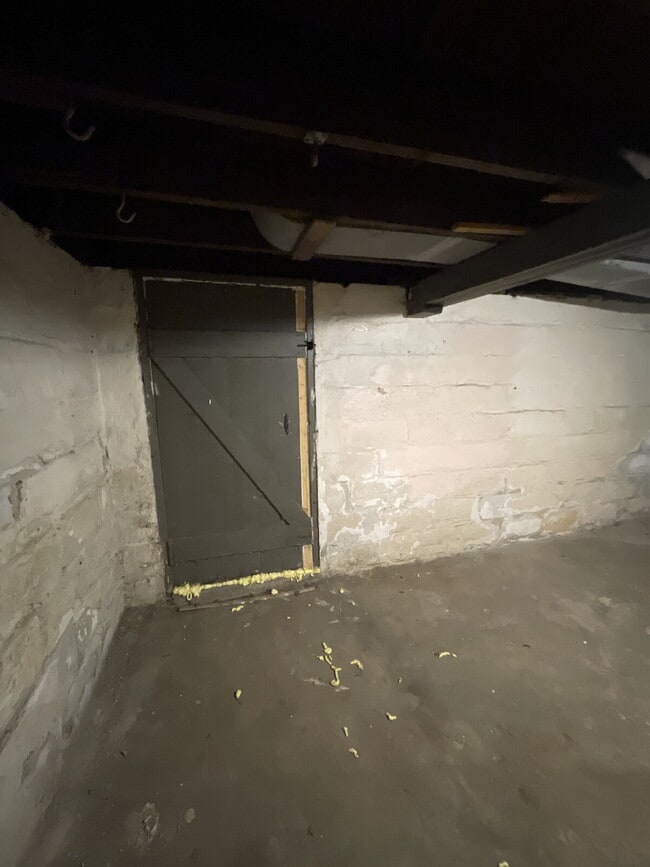 Building Photo - 618 Penn Ave