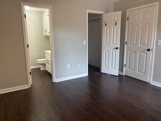 Building Photo - 430 Twisted Oak Cove