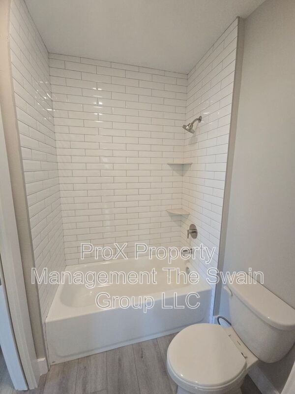 Building Photo - 701 Bates Ave SW