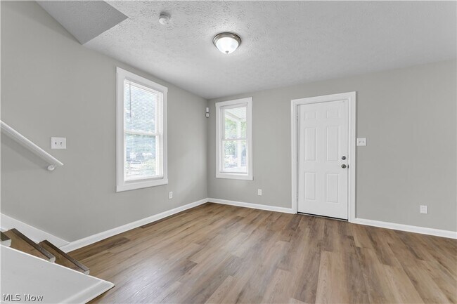 Building Photo - 7210 Colgate Ave