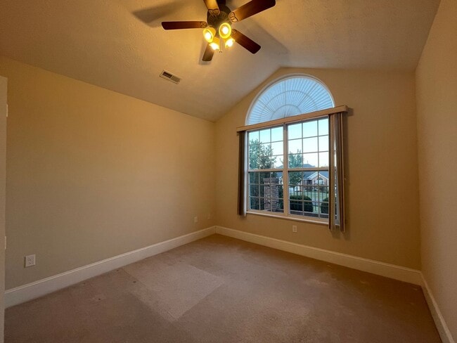 Building Photo - 1930 Scarlett Meadows Dr