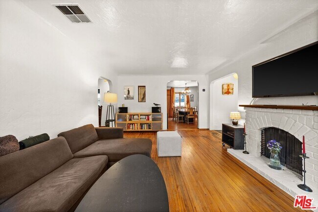 Building Photo - 8410 Kirkwood Dr