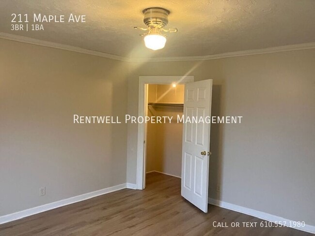 Building Photo - 211 Maple Ave